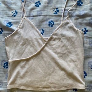 White Basic “Cross Over” Cropped Tank